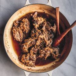 gesmoord-rundvlees-heel-veel-uien-6001