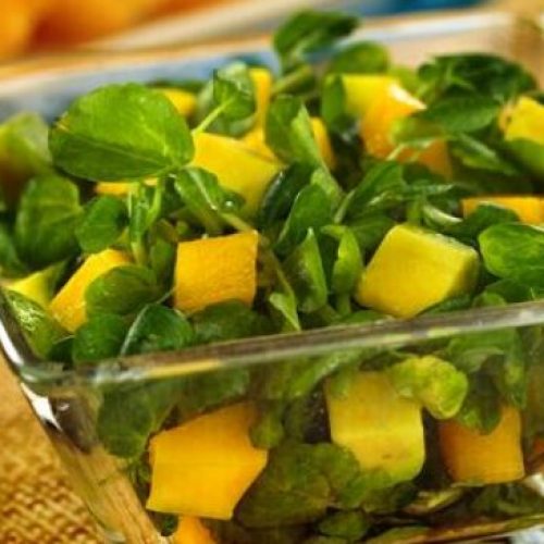 Salada de Agrião com Manga